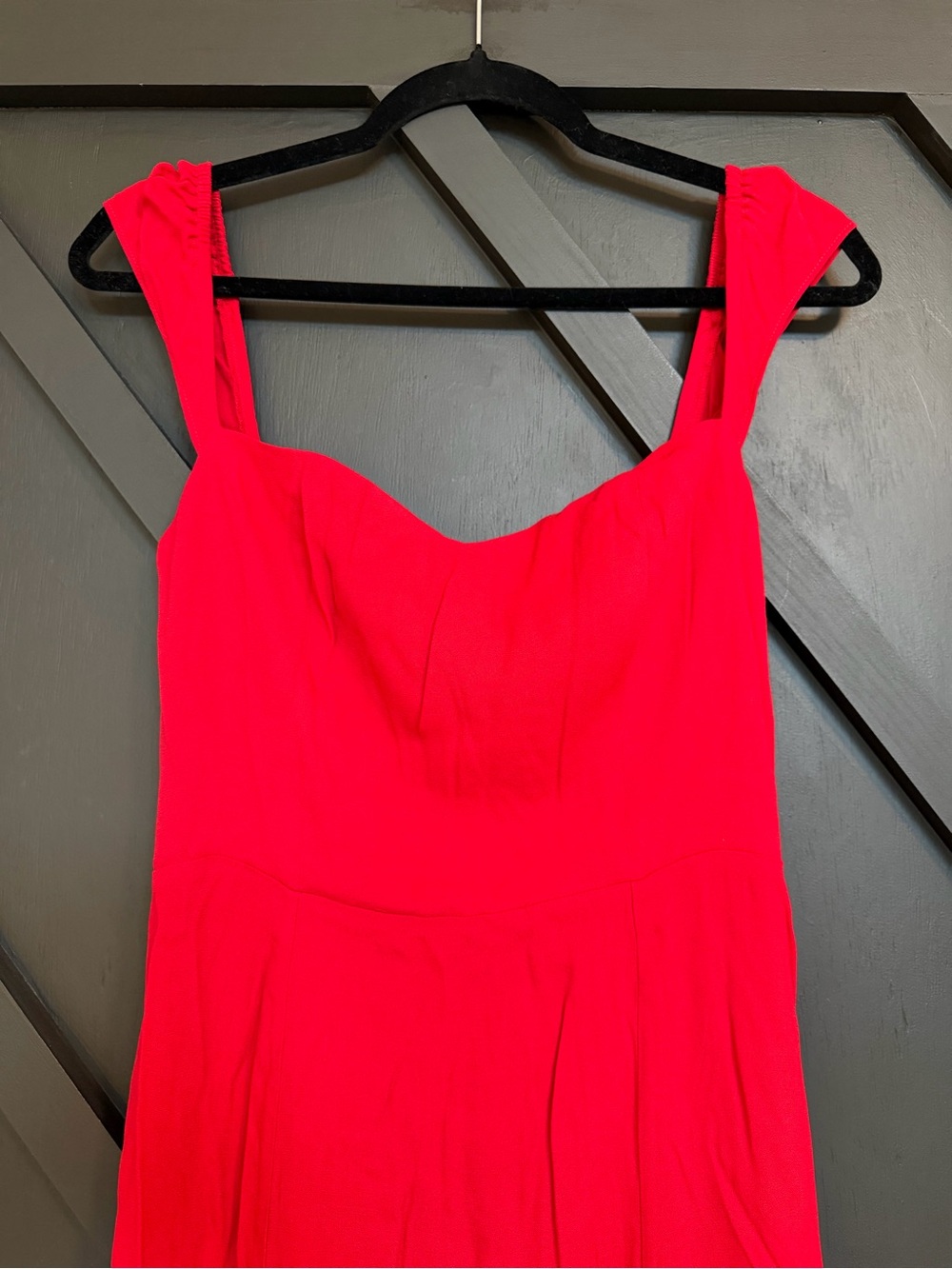NWT Reformation Bryson Dress in Cherry Red, Size 6 - Picture 7 of 15